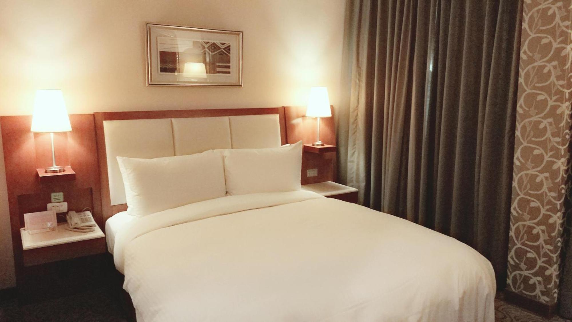 Elegance Hotel Taipeh Exterior foto
