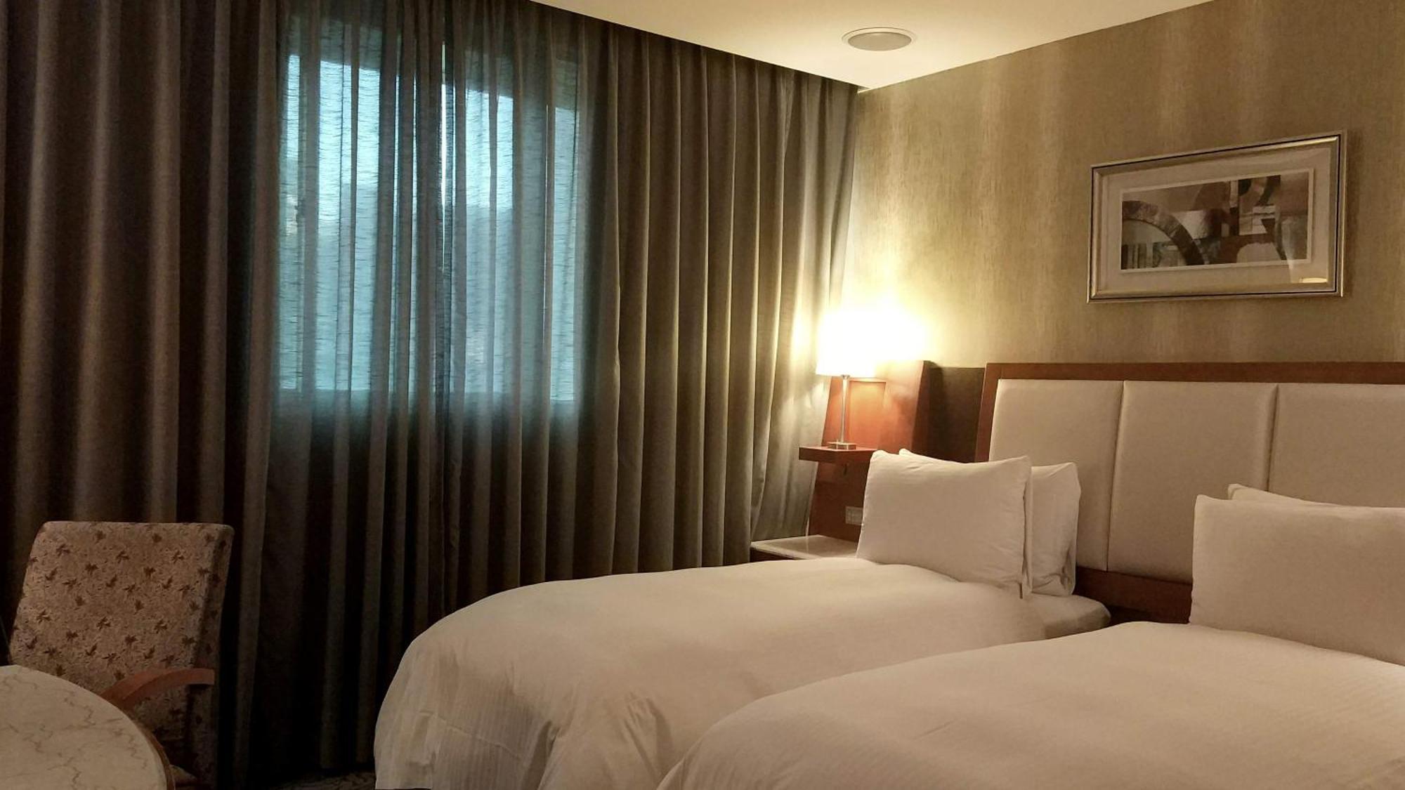 Elegance Hotel Taipeh Exterior foto