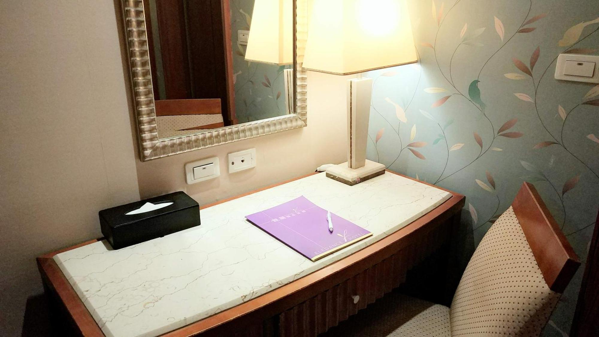 Elegance Hotel Taipeh Exterior foto