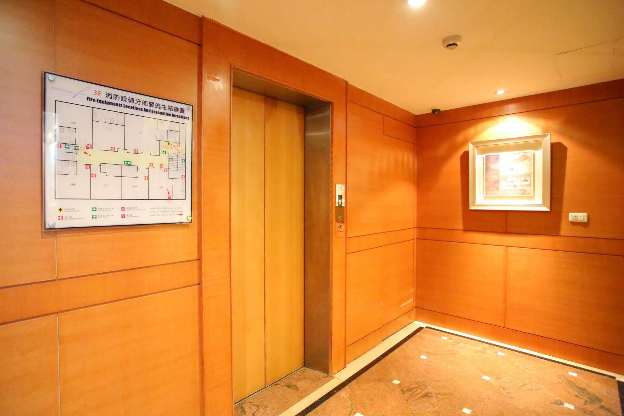 Elegance Hotel Taipeh Exterior foto